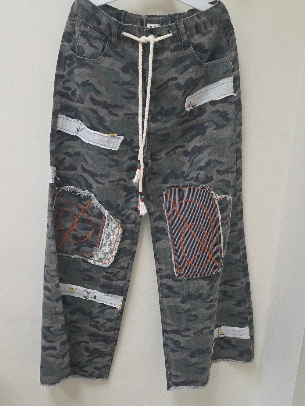 POL Women's Camo Patchwork Cargo Pants - Green